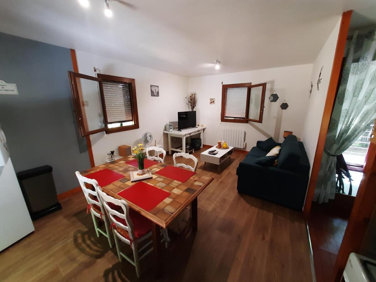 Villa Chalet isolé a 2km de Sarlat à Saint-Andre-d'Allas Extérieur photo