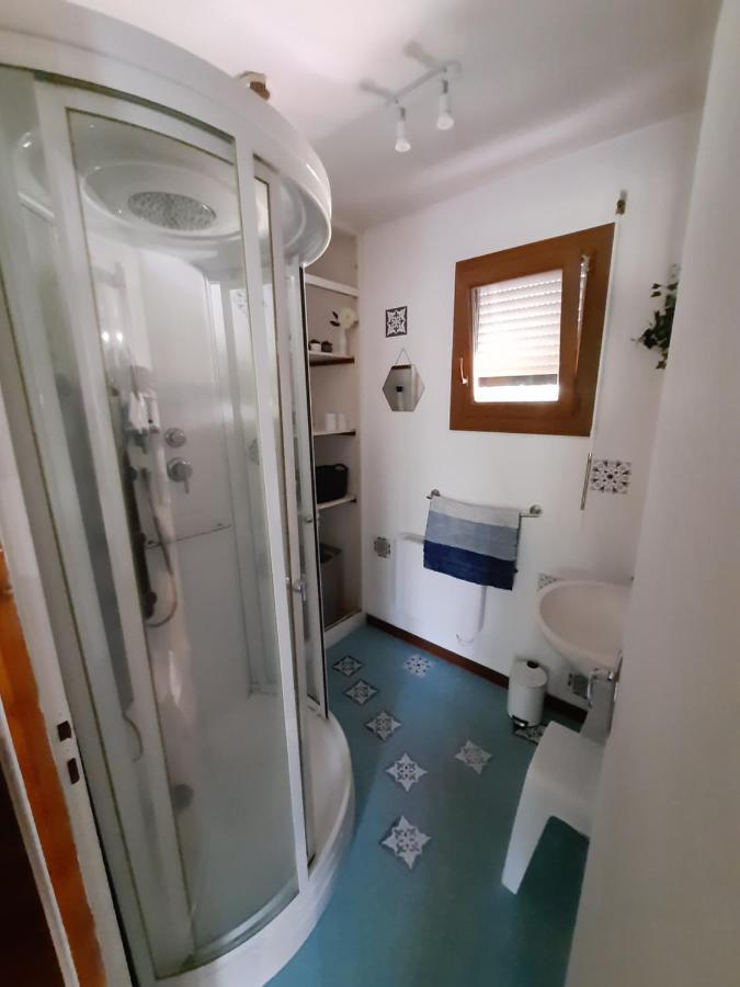 Villa Chalet isolé a 2km de Sarlat à Saint-Andre-d'Allas Extérieur photo